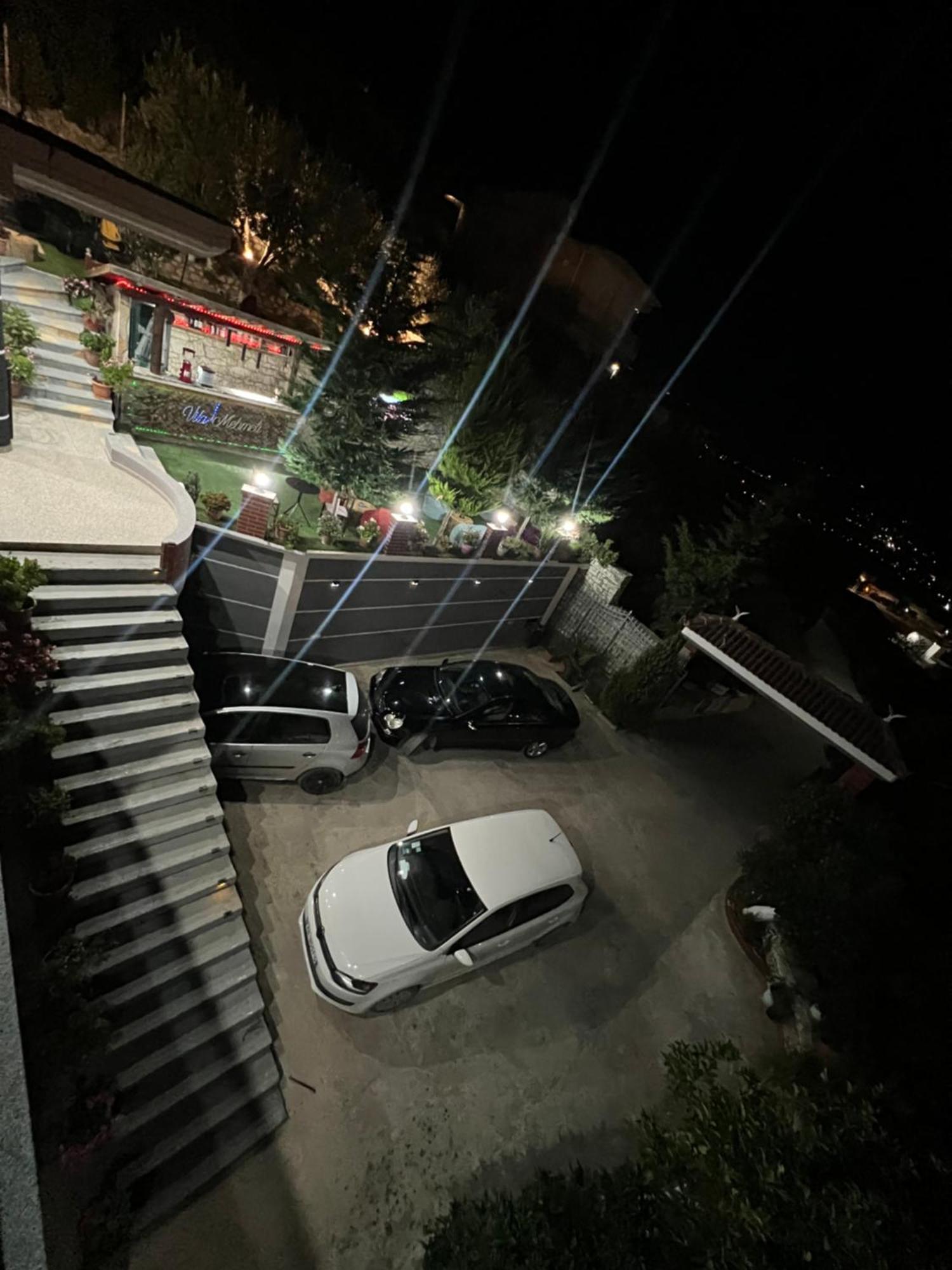 Villa Mehmeti Sarandë Exterior foto